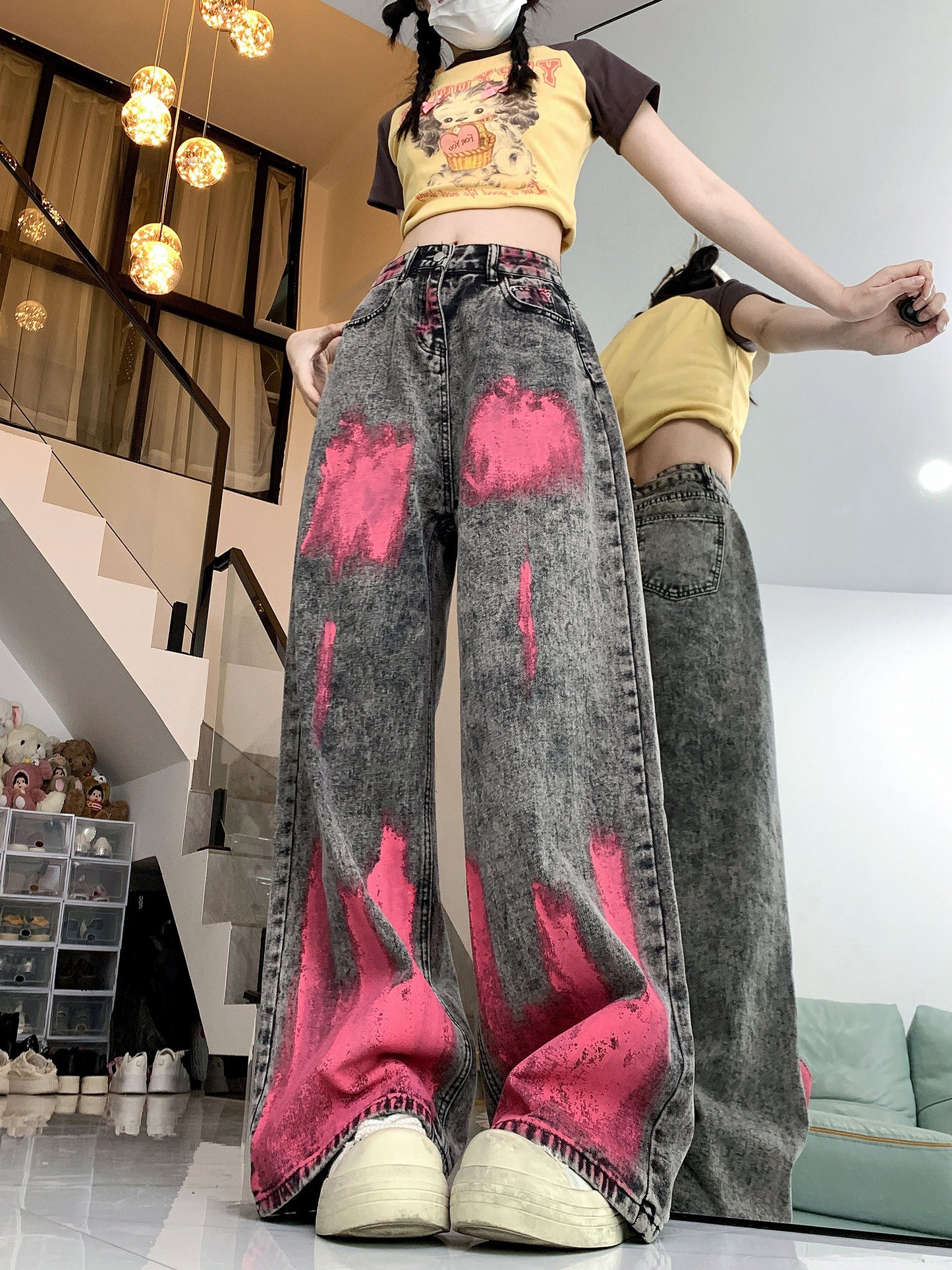 Women's High-Street Vibe Graffiti Denim Jeans