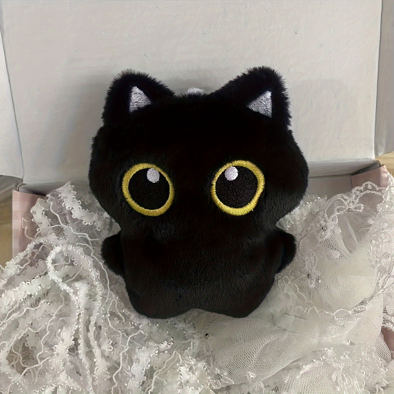 Plush Cartoon Cat Toy for All Breeds