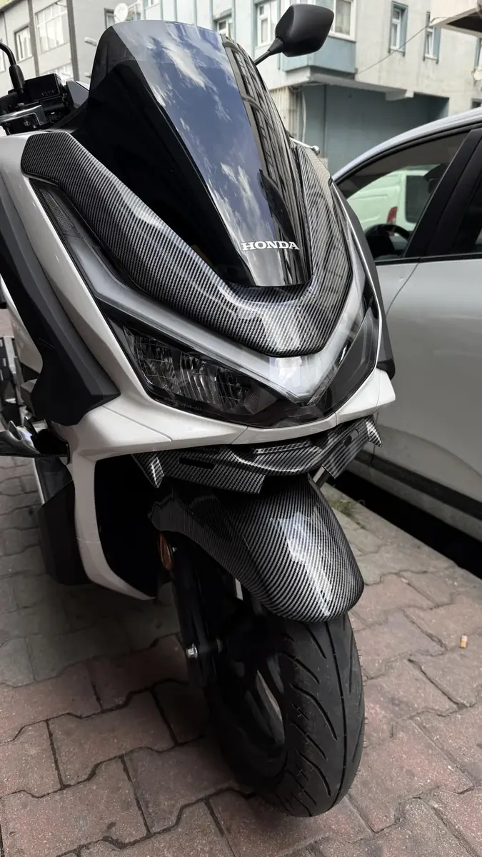 Pcx ön far üstü karbon desen kapak 2025-2026 - ek görsel