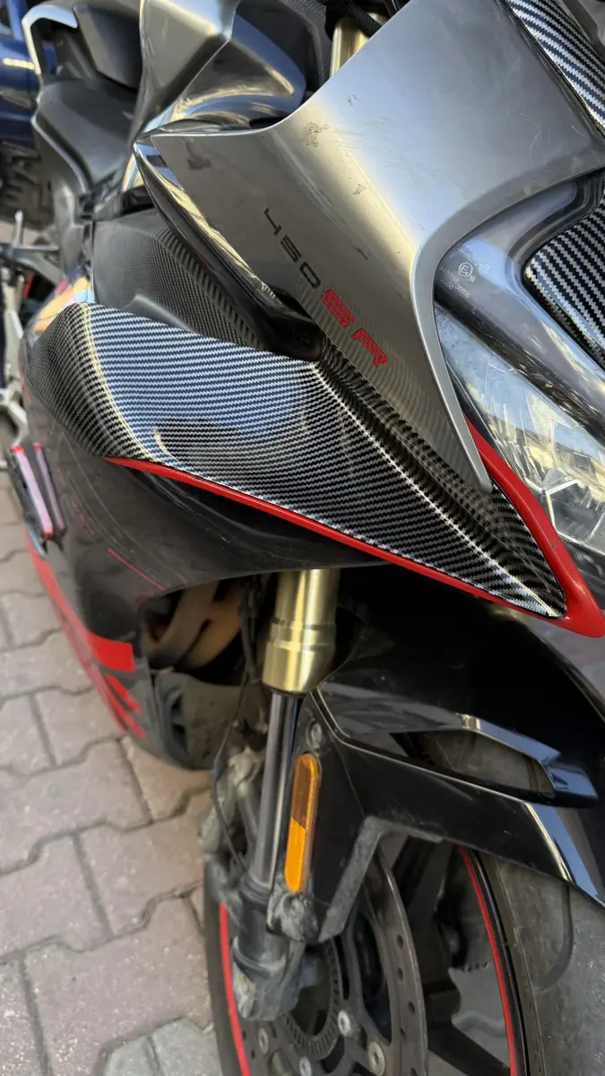 Cfmoto 450sr sag sol kanat üzeri karbon desen kapak - ek görsel