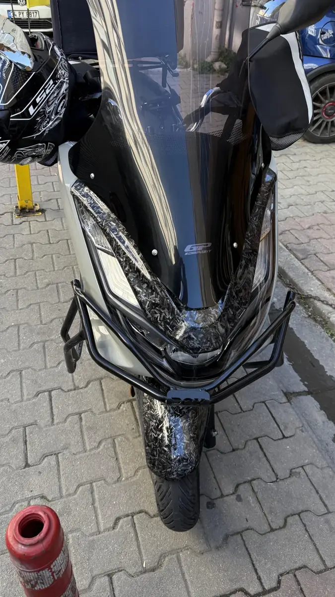 Pcx ön çamurluk üstü forget desen kapak 2021-2026 - ek görsel