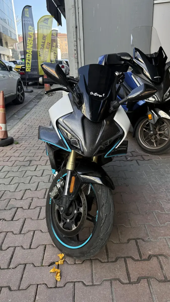 Cfmoto 450sr sag sol kanat üzeri karbon desen kapak - ek görsel