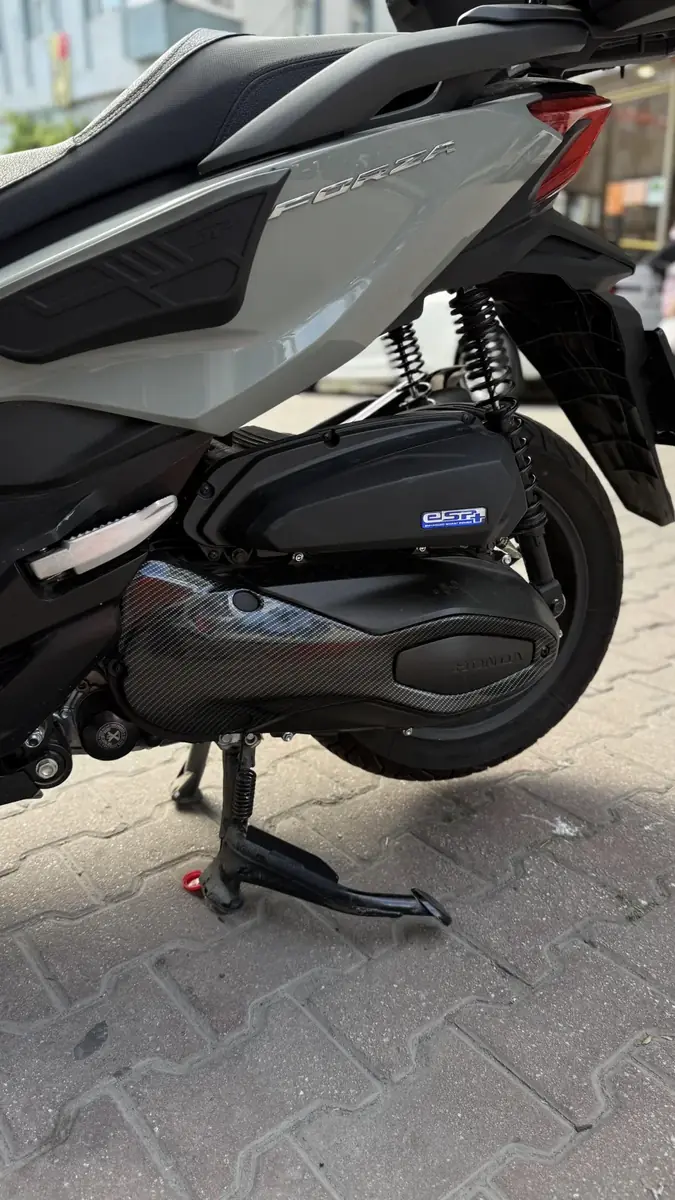 Honda Adv 350 karbon varyatör kapak 2023-2026 - ek görsel