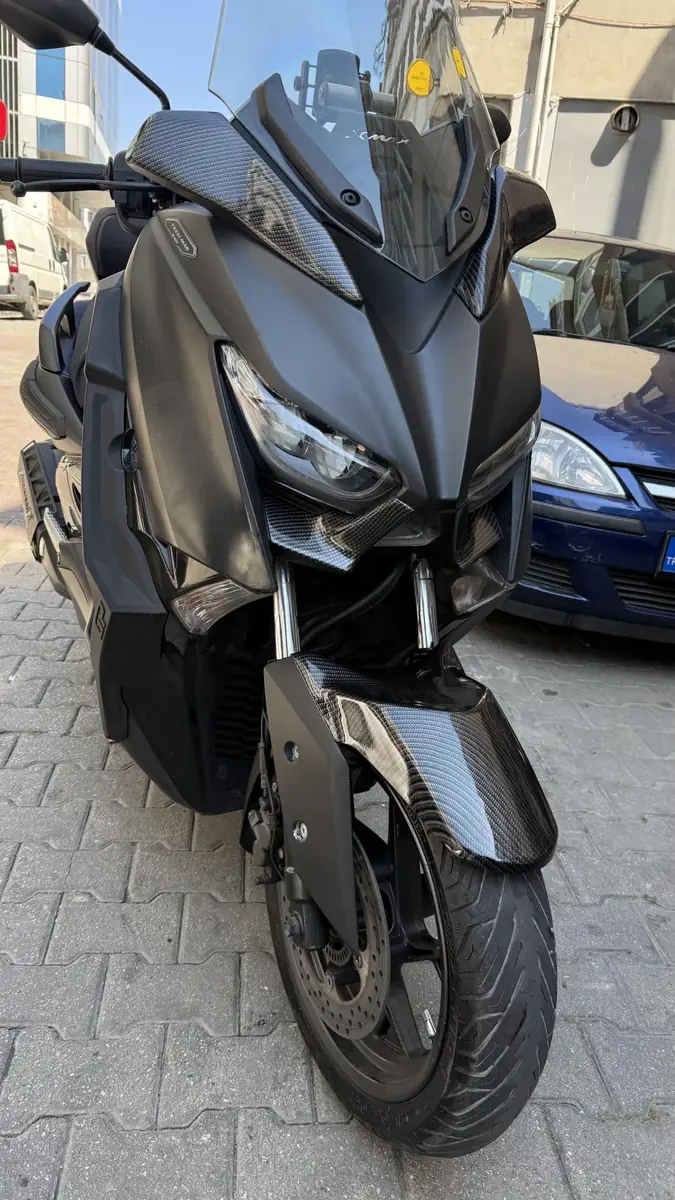 Xmax ön çamurluk üstü karbon desen kapak 2018-2023 - ek görsel