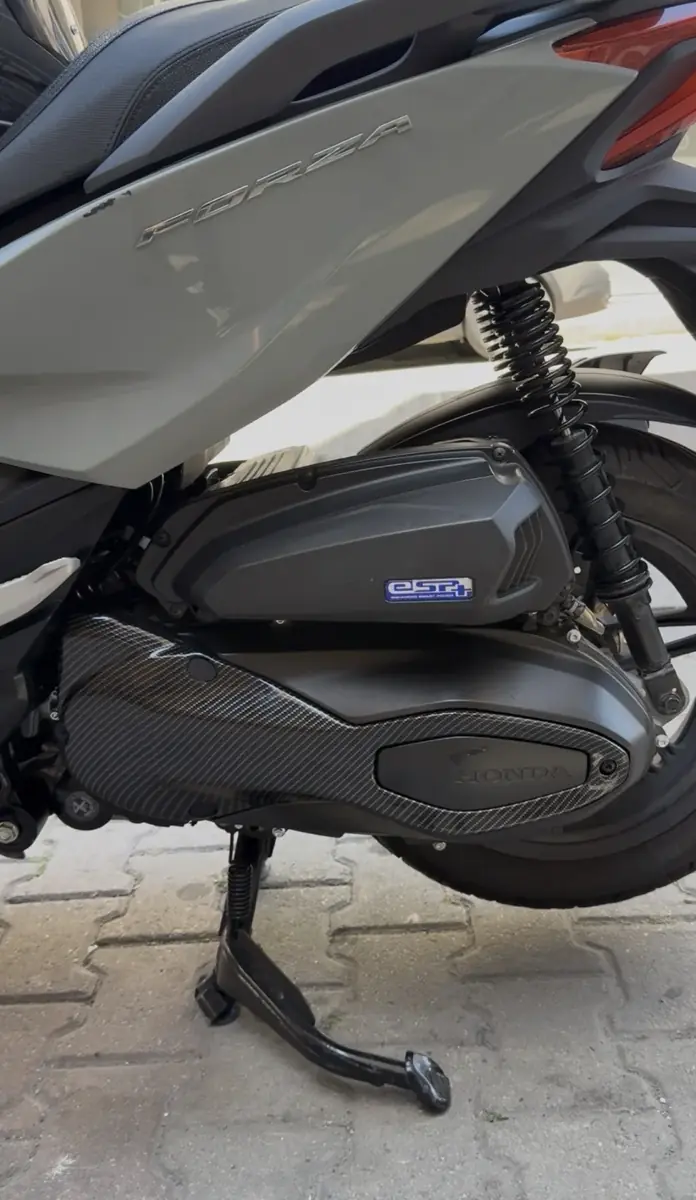 Honda Adv 350 karbon varyatör kapak 2023-2026 - ek görsel