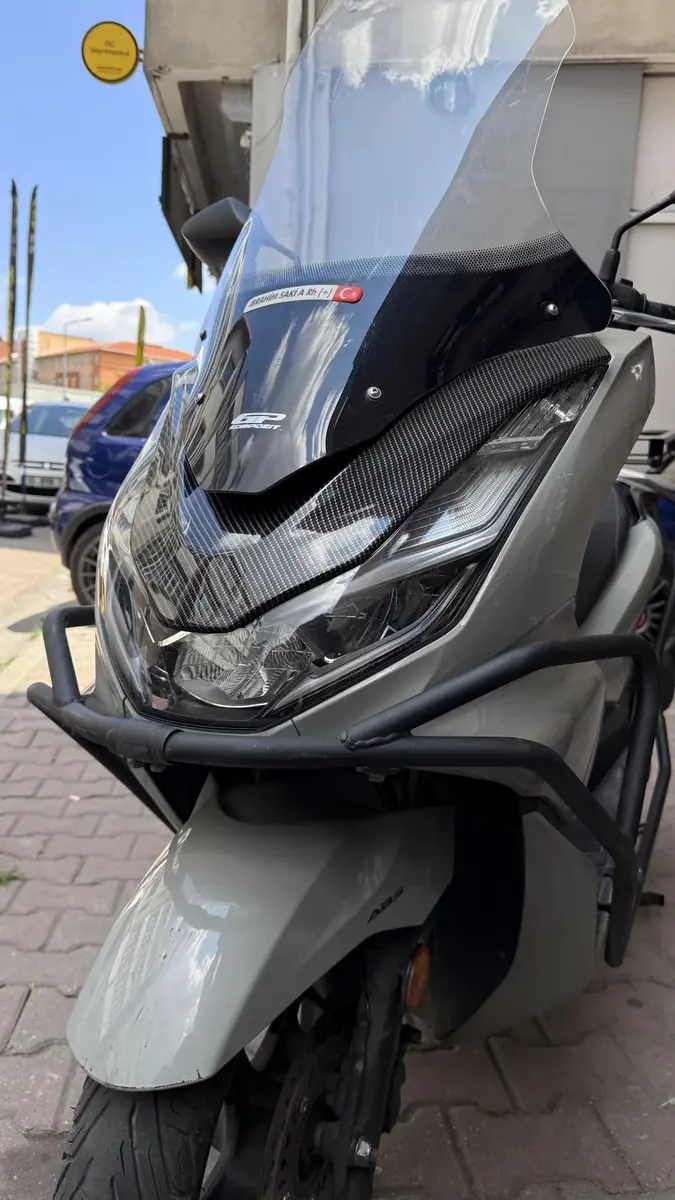 PCX Karbon Desen Kapak Seti 2'li — Ön Far Üstü + Ön Çamurluk (2021-2024) - ek görsel