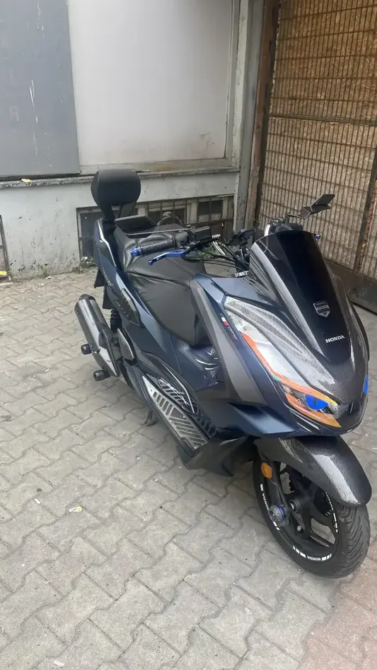 Pcx 3lü set karbon desen kapak(ön far üstü+ ön çamurluk+basamak) 2021-2024