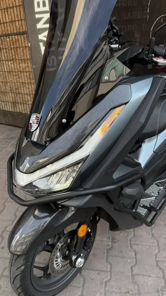 Pcx 2li set karbon desen kapak(ön far üstü+ ön çamurluk) 2025-2026